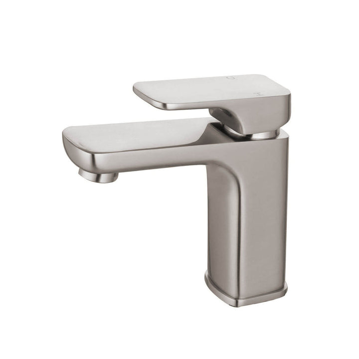 Kompakt Square Short Basin Mixer