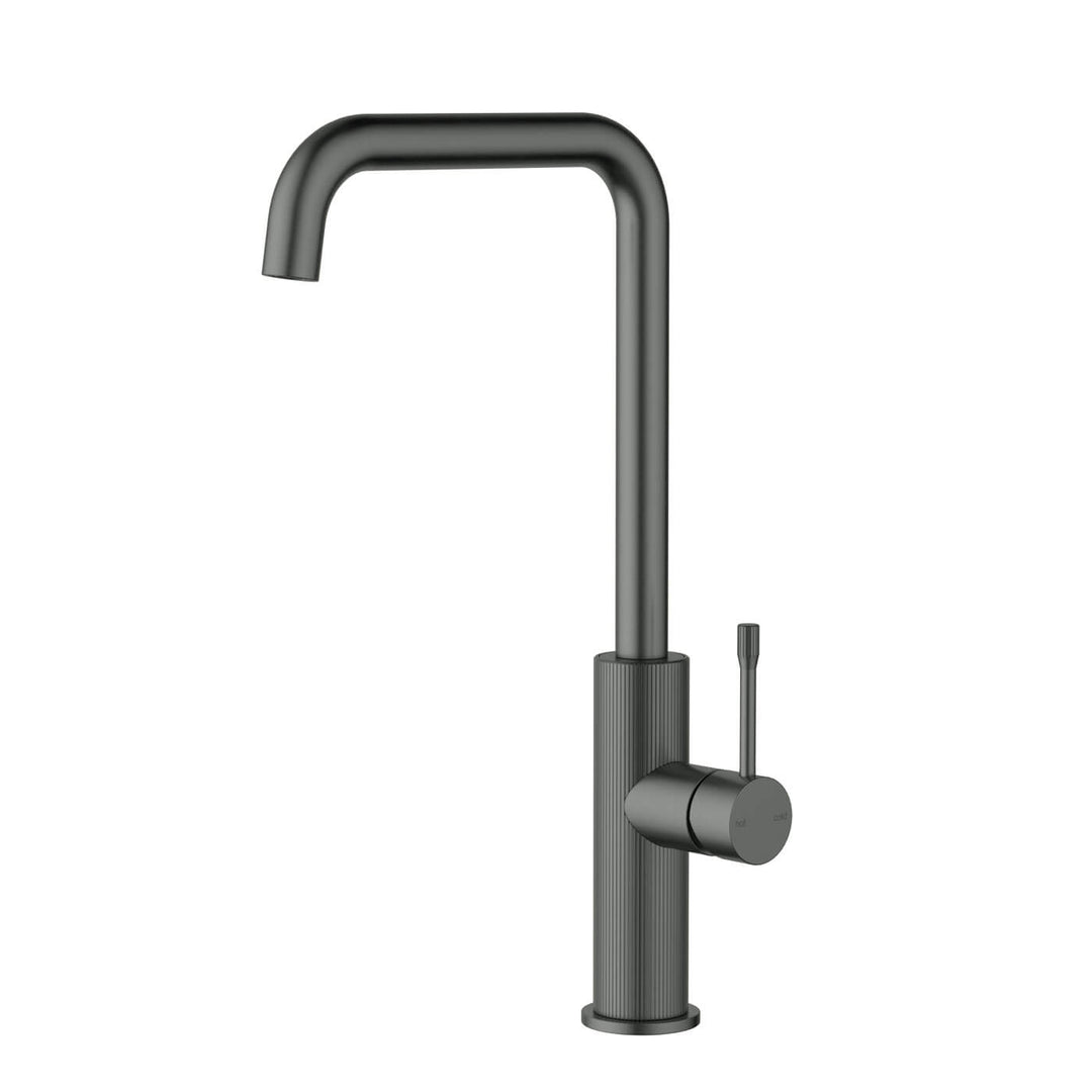 Linie Fluted Sink Mixer